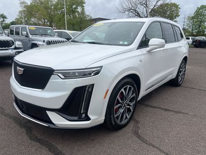Used 2025 Cadillac XT6 Sport w/ Platinum Package