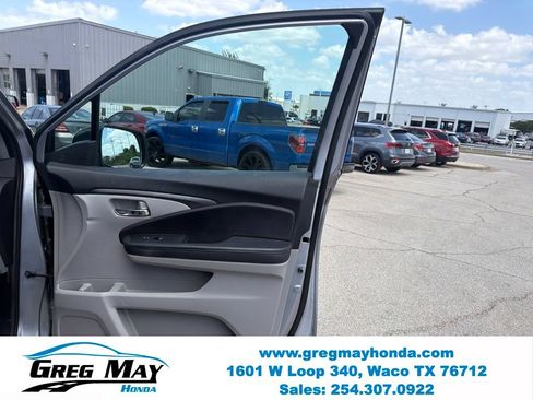 Used 2021 Honda Pilot Special Edition image 32