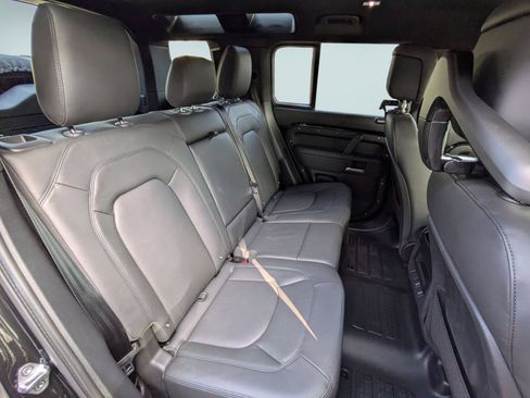 New 2026 Land Rover Defender 110 X-Dynamic SE AWD/4WD image 29