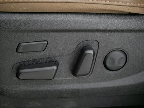 Used 2020 Kia Telluride SX w/ SX Prestige Package image 20