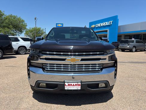 Used 2020 Chevrolet Silverado 1500 LT w/ Texas Edition RWD image 3