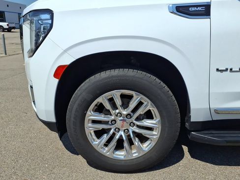 Used 2021 GMC Yukon SLT w/ SLT Premium Package AWD/4WD image 26