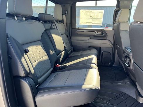 New 2026 Chevrolet Silverado 2500 ZR2 w/ LPO, Dark Essentials Package image 20