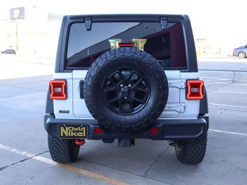 Used 2024 Jeep Wrangler Rubicon image 14