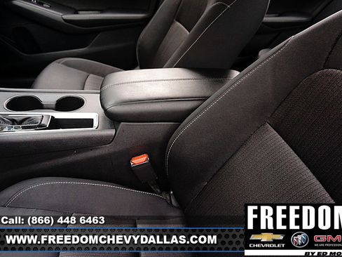 Used 2025 Nissan Altima 2.5 SV image 29