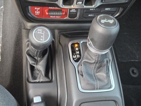 New 2026 Jeep Wrangler Unlimited Sport image 17