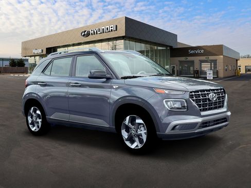 New 2026 Hyundai Venue SEL image 10