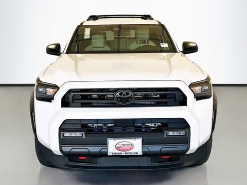 New 2026 Toyota 4Runner SR5 image 2