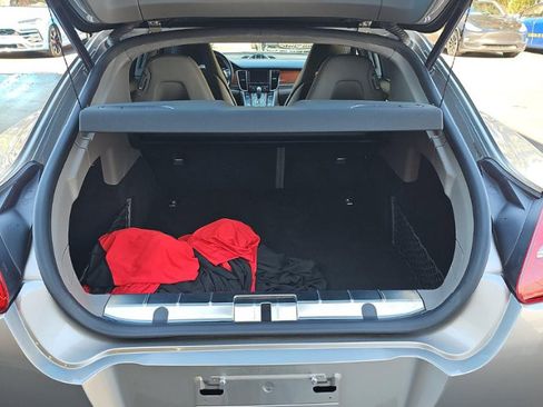 Used 2013 Porsche Panamera image 11