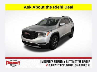 Used 2019 GMC Acadia SLT w/ LPO, Black Accent Package