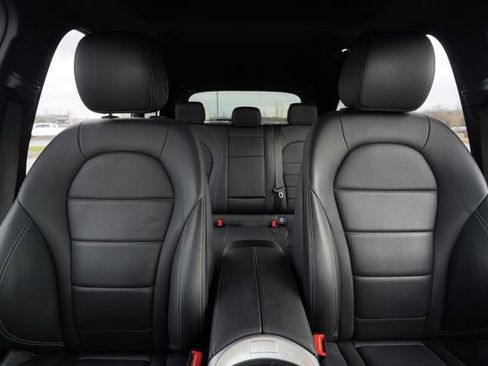 Used 2022 Mercedes-Benz GLC 300 image 35