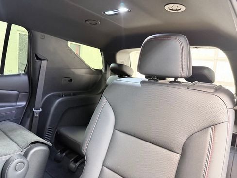 Used 2026 Chevrolet Traverse Z71 w/ Driver Confidence Package AWD/4WD image 24