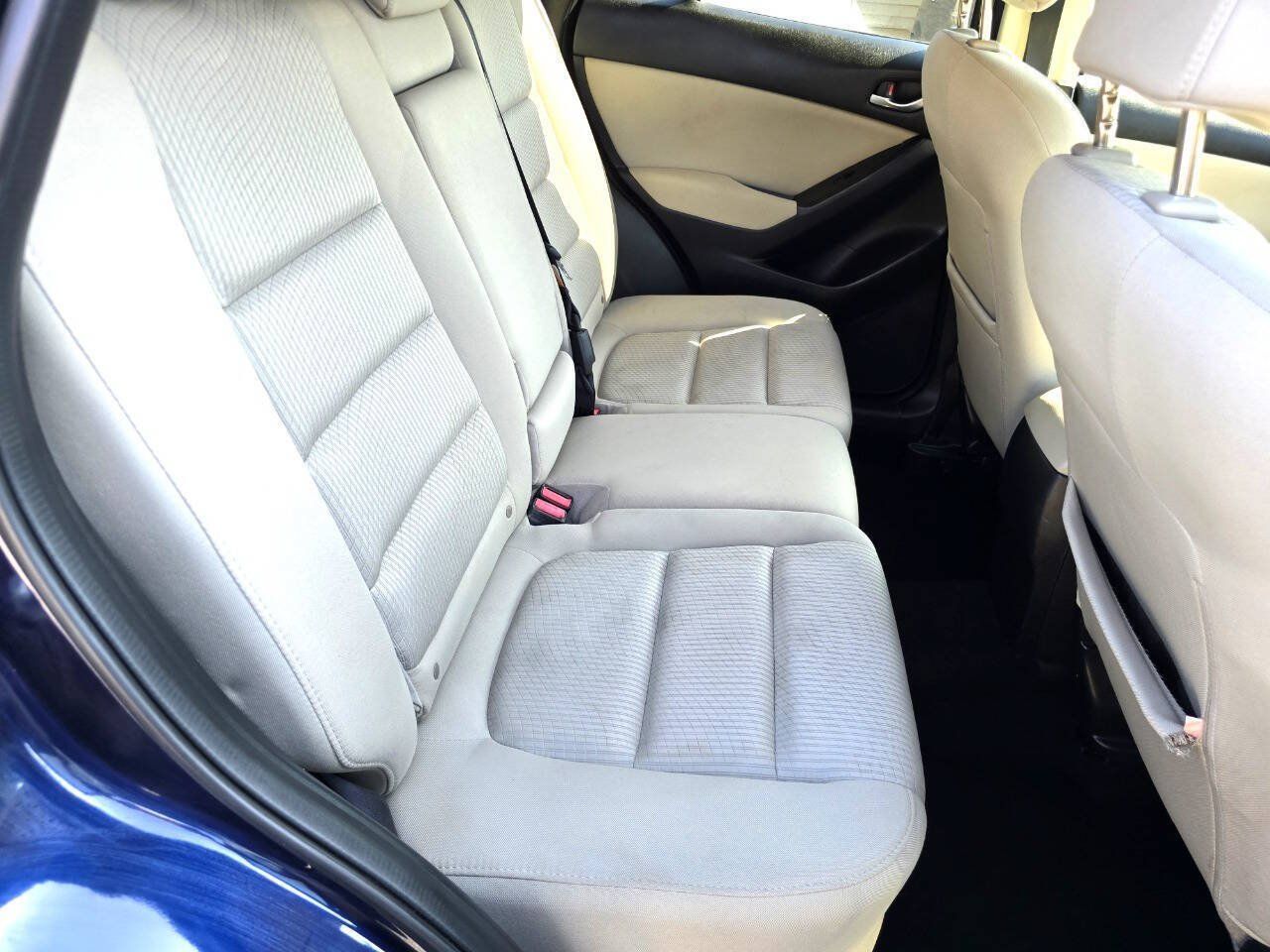Used 2013 MAZDA CX-5 Touring w/ Touring Tech Pkg AWD/4WD image 29