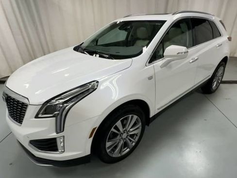 Certified 2024 Cadillac XT5 Premium Luxury FWD image 4
