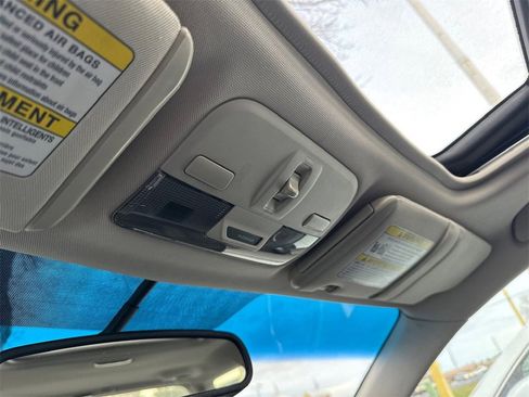 Used 2005 Subaru Legacy 2.5GT Limited image 34