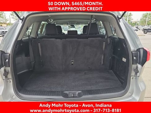 Used 2019 Toyota Highlander LE FWD image 29