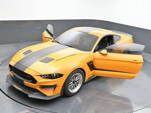 Used 2019 Ford Mustang GT Premium w/ GT Performance Package image 58