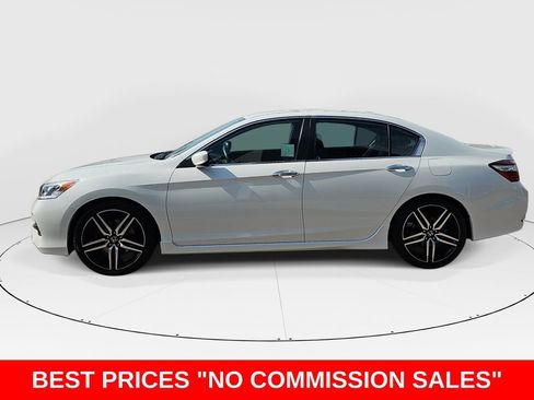 Used 2017 Honda Accord Sport image 6