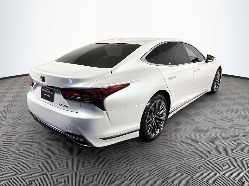Used 2021 Lexus LS 500 w/ Accessory Package (Z2) RWD image 5