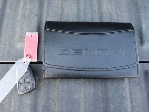 Used 2022 GMC Sierra 1500 Denali w/ Technology Package image 31