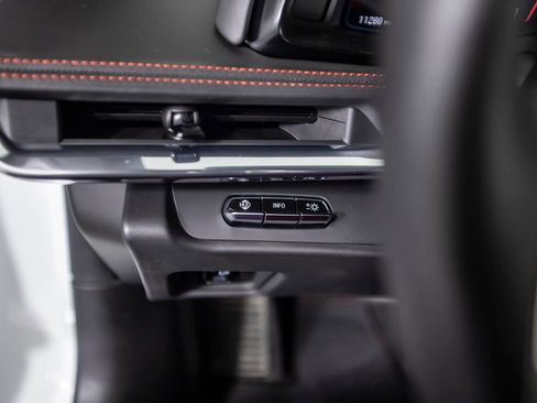 Used 2020 Chevrolet Corvette Stingray Premium Conv w/ 3LT Preferred Equipment Group image 36