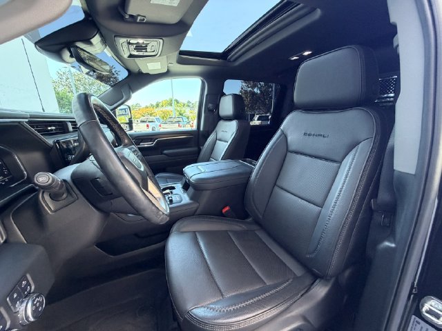 Used 2024 GMC Sierra 2500 Denali w/ Denali Reserve Package AWD/4WD image 15