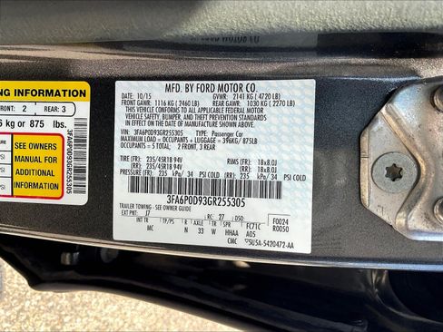 Used 2016 Ford Fusion Titanium AWD/4WD image 16