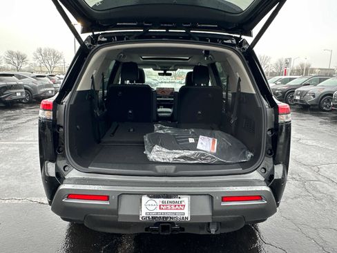 New 2026 Nissan Pathfinder SL AWD/4WD image 15