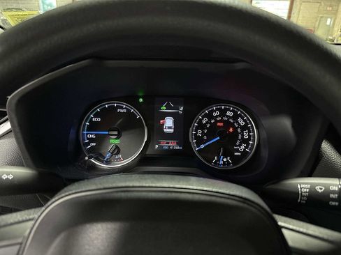 Certified 2022 Toyota RAV4 LE AWD/4WD image 30
