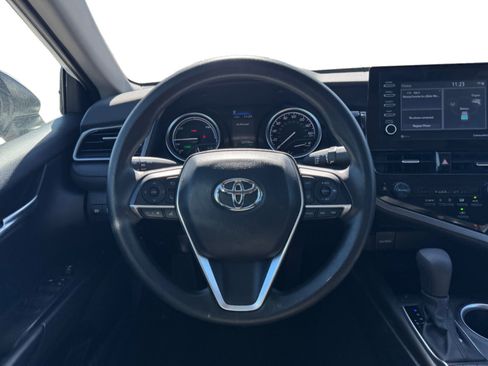 Used 2023 Toyota Camry LE image 21