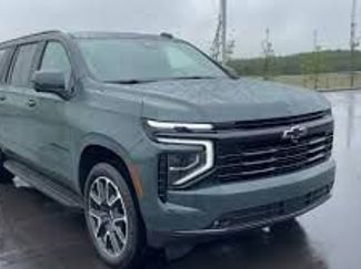 Used 2025 Chevrolet Suburban RST w/ Comfort Package video 1