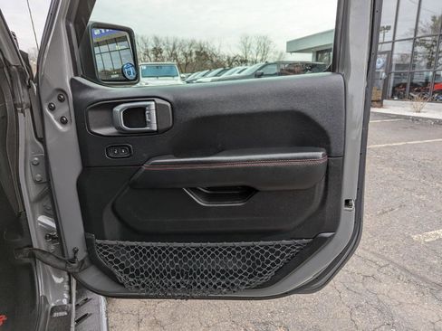 Used 2019 Jeep Wrangler Unlimited Rubicon image 30