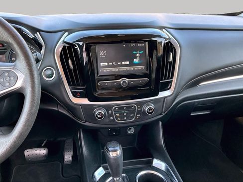 Used 2019 Chevrolet Traverse LS w/ LPO, Blackout Package FWD image 6