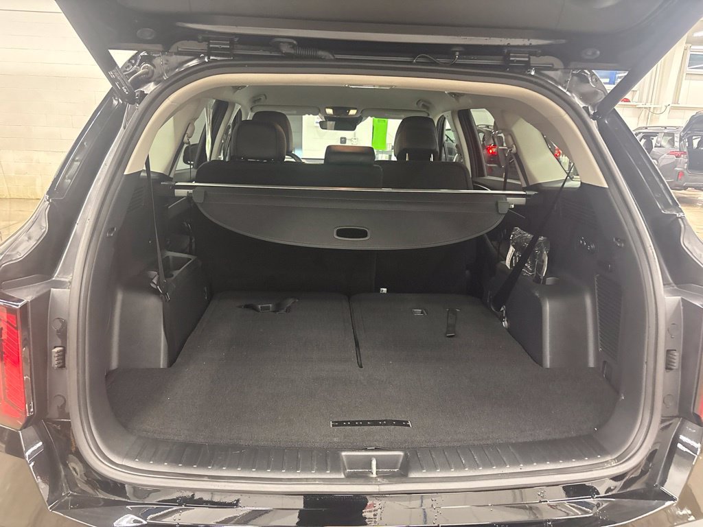 Certified 2026 Kia Sorento EX AWD/4WD image 19
