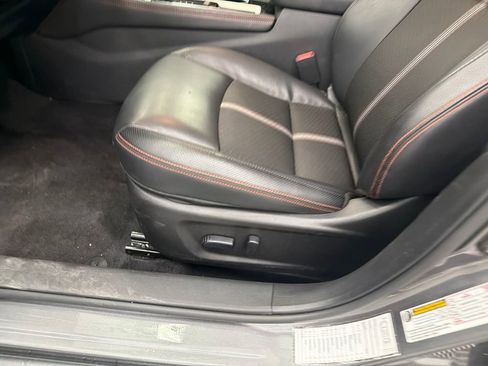 Used 2025 Nissan Altima 2.5 SR FWD image 10
