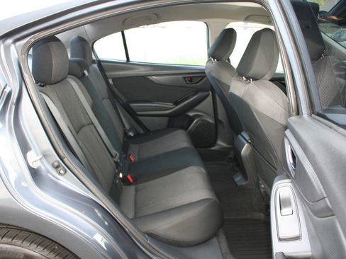 Used 2017 Subaru Impreza 2.0i Premium image 20