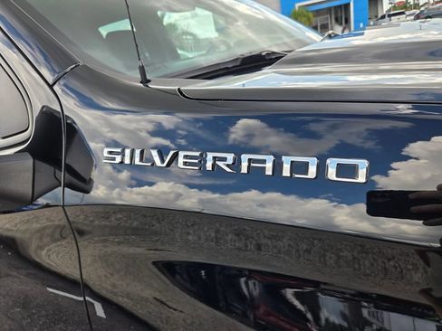 Used 2024 Chevrolet Silverado 1500 LT AWD/4WD image 4