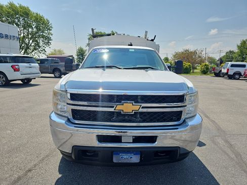 Used 2014 Chevrolet Silverado 3500 W/T RWD image 3