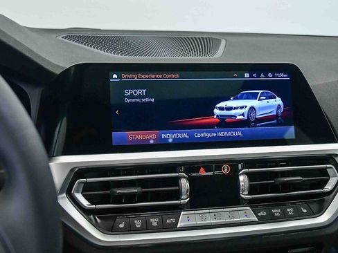 Certified 2022 BMW 330i Sedan w/ Convenience Package image 23