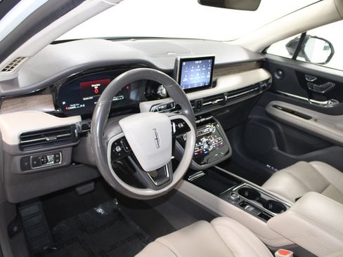 Used 2020 Lincoln Corsair Reserve w/ Equipment Group 202A AWD/4WD image 25
