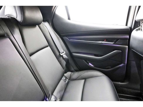 Certified 2025 MAZDA MAZDA3 s Sport image 10