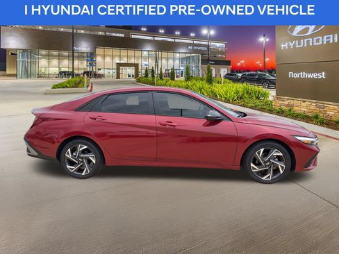 Certified 2025 Hyundai Elantra Sport FWD image 6
