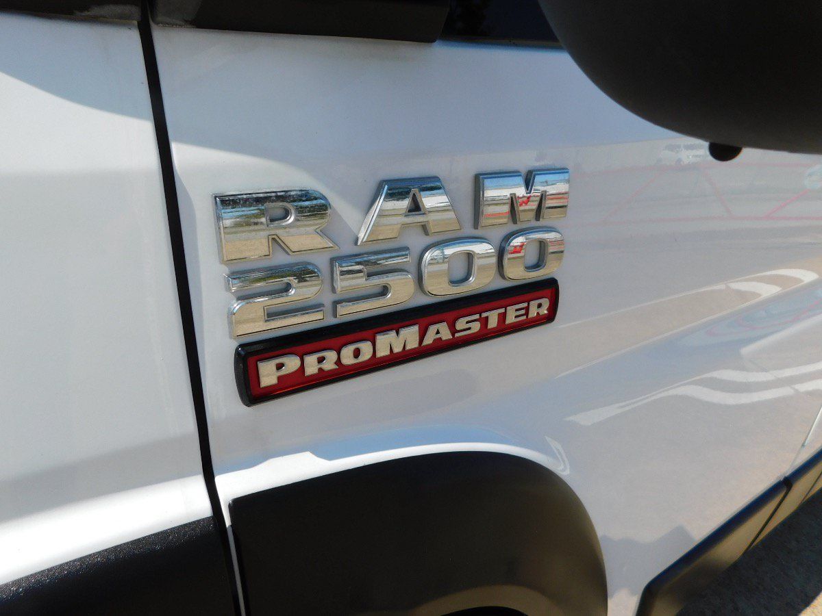 Used 2022 RAM ProMaster 2500 w/ Premium Convenience Group FWD image 6