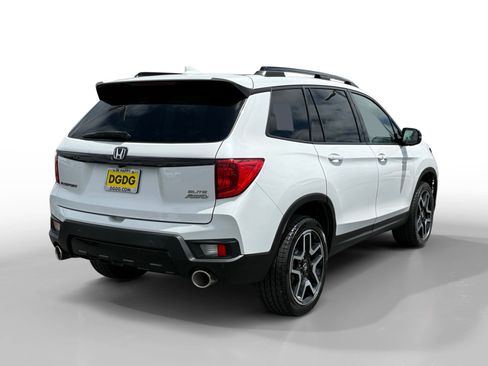 Certified 2023 Honda Passport Elite image 5