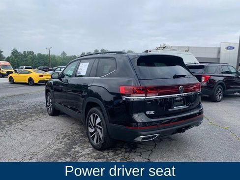 Used 2025 Volkswagen Atlas SE FWD image 6
