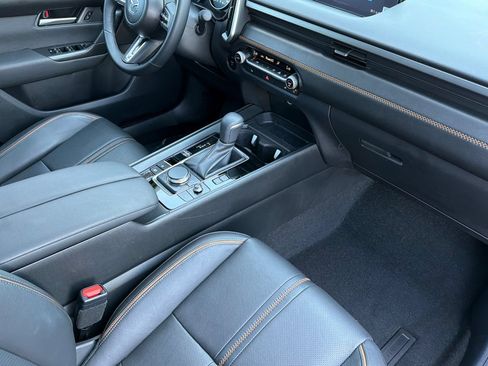 Certified 2025 MAZDA CX-50 AWD 2.5 Hybrid w/ Weather Package image 16