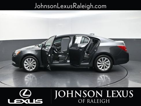 Used 2016 Buick LaCrosse Leather w/ Experience Buick Package FWD image 27