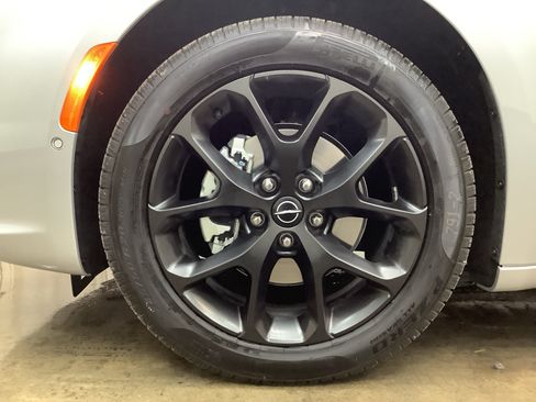 New 2026 Chrysler Pacifica Select w/ S Appearance Package FWD image 26