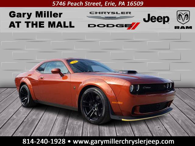 Used 2023 Dodge Challenger R/T Scat Pack RWD image 1