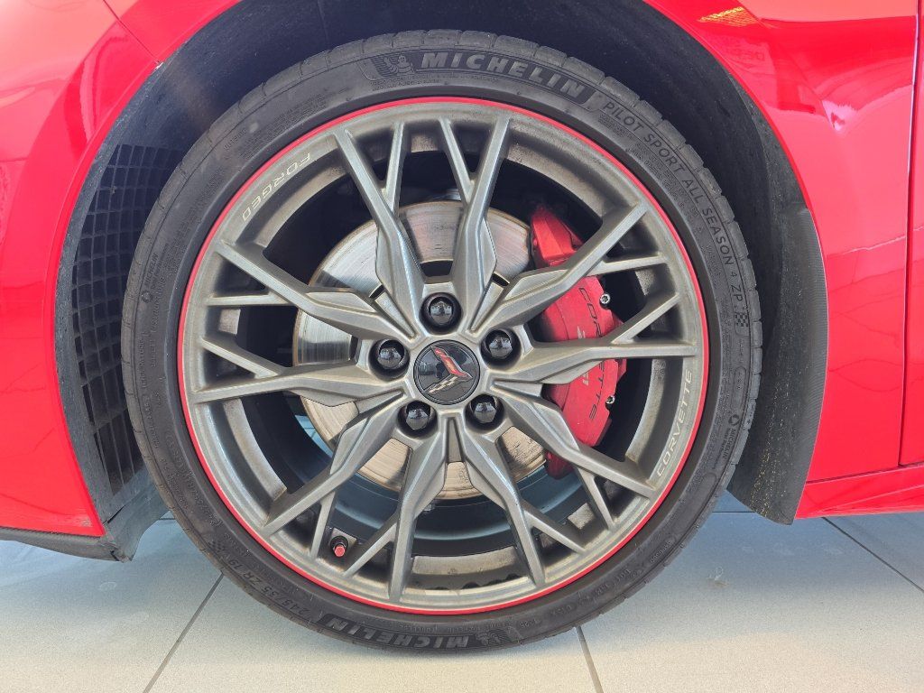 Certified 2021 Chevrolet Corvette Stingray Premium Conv w/ Z51 Performance Package RWD image 27